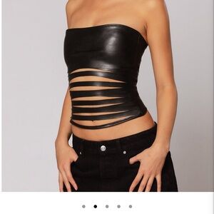 REVICE VIPER Black Strapless Cutout Leather Crop M